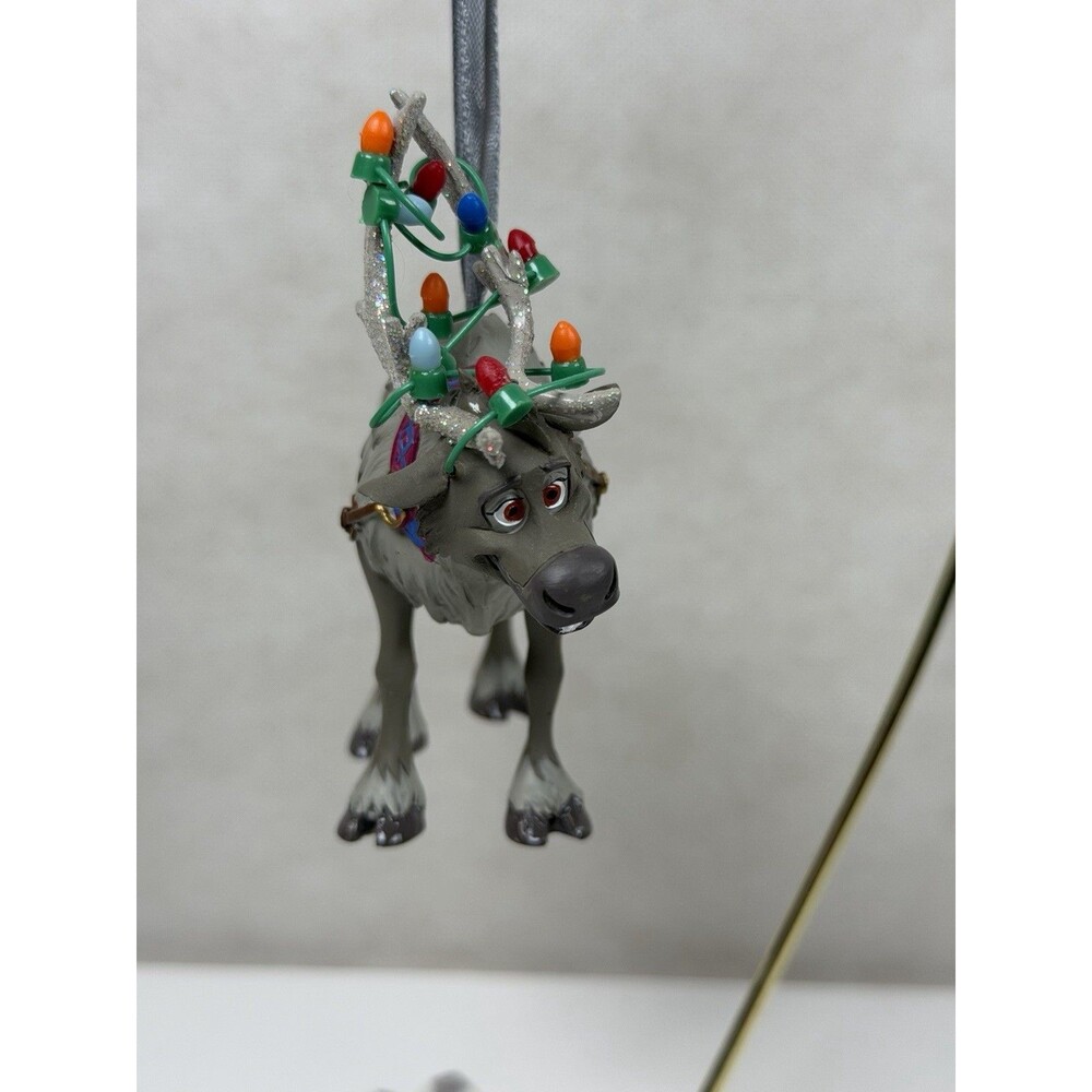 Authentic Disney Store Frozen Sven Sketchbook Ornament (2018 Release) — FLAWED